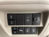 気になる車はすぐにお問い合わせください!画面右側の0066から始まる無料ダイヤルからお問い合わせ下さい!専門スタッフがお車のご質問にお答えいたします!
