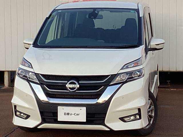セレナ 2.0 ハイウェイスター プロパイロット エディション 4WD 