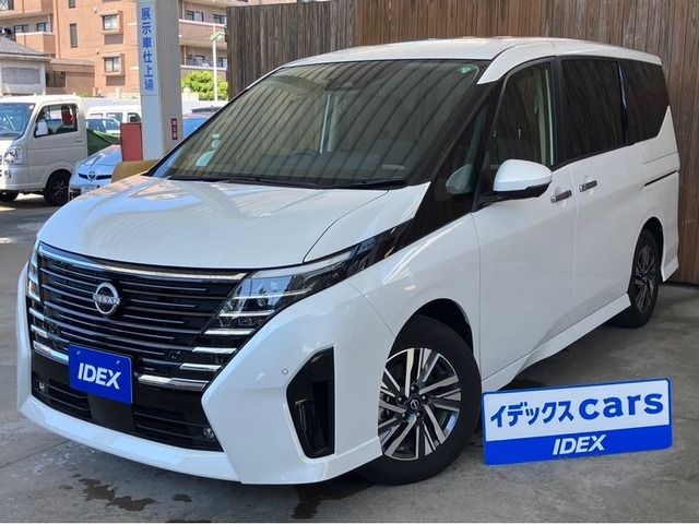 セレナ 1.4 e-POWER ハイウェイスター V 