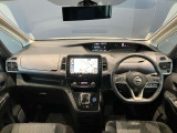 セレナ 1.2 e-POWER ハイウェイスター V 