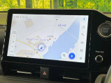 【10.5インチナビ】高級感とインパクトのある大画面ナビを装備。各種オーディオ操作はもちろん、スマホ連携もできる利便性の高いナビです♪