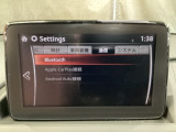 Apple Carplay・Android Auto対応!マツダ コネクト(コマンダーコントロール)でスマートフォンを操作して、通話、音楽を聴いたり、マップで目的地を調べることができます。