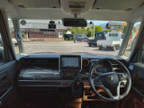 広々とした運転席です!