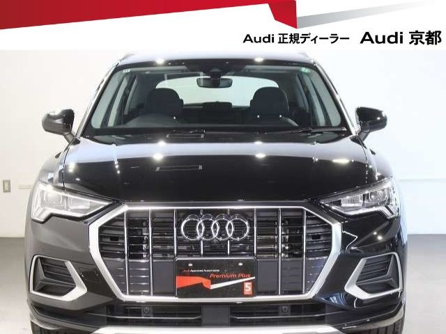 Q3 35 TFSI アドバンスド 