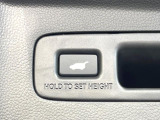 【パワーバックドア】スマートキーや運転席のボタンを押すだけでリアゲートが自動で開閉します!荷物を持っている時や、高い位置にあるバックドアを閉める際に便利な機能です♪