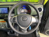 【純正革巻きステアリング】上質な革を使用することで、手にしっかり馴染みとても運転しやすいハンドルです♪