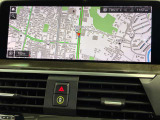 iDriveHDDナビゲーションになります。操作はコントローラーとタッチパネルにて操作いただけます。