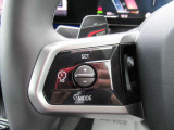 弊社整備工場にて、360°納車前点検を実施。エンジン、トランスミッション、サスペンションはもちろんのこと、マフラーやエアコンなどの電気系統やコンピュータ・システムなどを詳細に点検します。