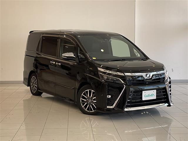 ヴォクシー 2.0 ZS 煌II 4WD 修復歴無し
