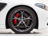 ジュリア クアドリフォリオ カルボニオ 50台限定車 軽量ハイパフォーマンス保証付