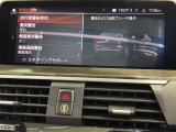 衝突被害軽減ブレーキと車線逸脱警告がついています。