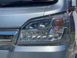 【LEDヘッドライト】自分の存在を対向車や歩行者へ知らせたり、暗い道を照らしたりなど、夜の運転で必ず重要となるライトです。