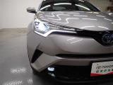 LEDヘッドランプ、フォグランプもついて更に安心