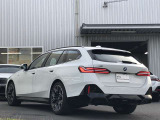 BMW Premium Selection保証では、ご購入後2年間に渡り走行距離無制限で、エンジン・ブレーキ・ミッション等のメイン部分に関しまして、万が一修理・整備が必要になりました際に部品・工賃無料にて対応いたします。