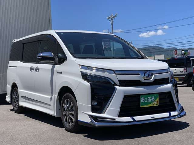 トヨタ ヴォクシー 1.8 ハイブリッド ZS 煌II の中古車詳細
