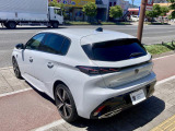 ライオンの「爪痕」をイメージしたテールランプ!