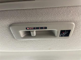 気になる車はすぐにお問い合わせください!画面右側の0066から始まる無料ダイヤルからお問い合わせ下さい!専門スタッフがお車のご質問にお答えいたします!
