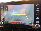 バックガイドモニターで、後方を確認しながら安心して駐車することができます。運転初心者も熟練者も必須の機能ですよ!