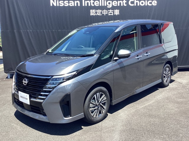 セレナ 1.4 e-POWER ハイウェイスター V 