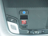新世代コネクテッド技術「Honda CONNECT」搭載。緊急時にオペレーターのサポートを受けることも可能です。