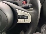 クルーズコントロールを装備しています。高速道路などで一定の速度で走ってくれるので運転が楽ですよ!速度を設定できますので、スピードの出しすぎにも注意できます。