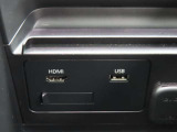 ☆USB端子2個&HDMI端子1個、ミュージックプレーヤー接続でお気に入りの音楽を楽しむことができます。USB端子接続で可能な端末充電を同時に2個行うことができます☆
