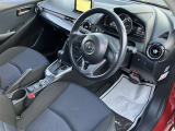 インストルメントパネルです(運転席側から撮影)。