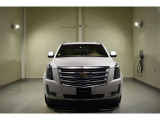 エスカレード プラチナム 4WD 4WD