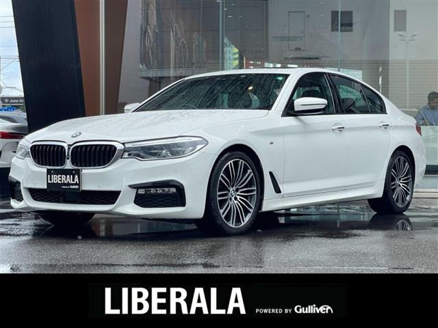 5シリーズセダン530i Mスポーツ本革シート サンルーフ