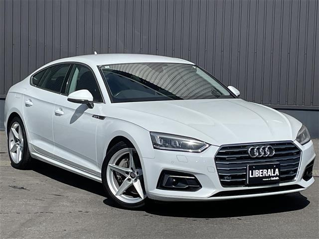 A5スポーツバック 2.0 TFSI クワトロ スポーツ 4WD 4WD 本革シート