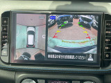 空から見ているような視点で周囲が確認できるアラウンドビューモニター、進行方向周辺の移動物を感知する”MOD”機能付きで安心です。
