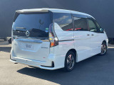 セレナ 1.2 e-POWER ハイウェイスター V 