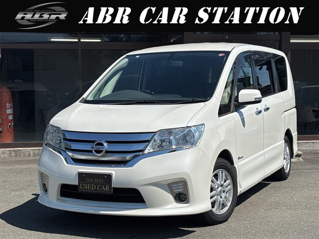 セレナ 2.0 ハイウェイスター S-HYBRID 