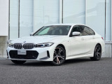 この度は弊社認定中古車をご覧いただき誠にありがとうございます。弊社はBMW 正規ディーラーですので遠方のお客様も安心してご購入下さい。ご不明な点がございましたらお気軽にお申し付けください。