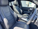 中古車だけではなく、新車も多岐にわたり、正規輸入車販売を行っております。全国選りすぐりの仕入ネットワークの中からあなたにピッタリのお車を探します!【お問い合わせ電話番号0078-6003-525857】
