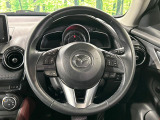 【純正革巻きステアリング】上質な革を使用することで、手にしっかり馴染みとても運転しやすいハンドルです♪