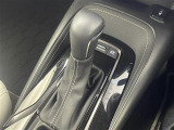 気になる車はすぐにお問い合わせください!画面右側の0066から始まる無料ダイヤルからお問い合わせ下さい!専門スタッフがお車のご質問にお答えいたします!