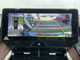 駐車が苦手な方も全方位モニターがあれば安心です♪車を上から見下ろしたような映像で、駐車がしやすくなります。