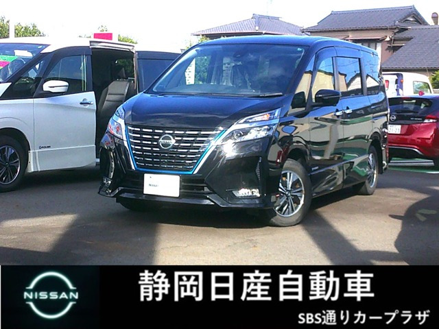 セレナ 1.2 e-POWER ハイウェイスター V 