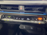 【シートベンチレーション】夏場は涼しい風でお尻や背中の熱やムレを防ぎ、冬はエアコンよりも早く温まってポカポカに!季節を問わず快適に過ごせます。