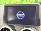 【メーカー純正ナビ】インテリアに溶け込むスタイリッシュな「専用設計」メーカーナビを装備♪視認性や操作性など基本性能にも優れ、より上質なカーライフをお楽しみいただけます。