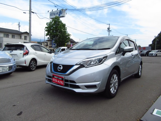 ノート 1.2 e-POWER X FOUR 4WD 
