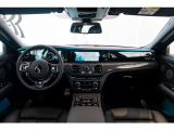 Rolls-Royceの世界観を体感できるインテリアでございます。
