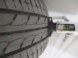 夏タイヤの残り溝は4.9mmです。スリップラインからは3.0mmとなっております。