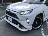 TRD Street Monster LED付フロントスポイラー&オーバーフェンダー