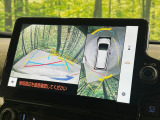 【パノラミックビューモニター】専用のカメラにより、上から見下ろしたような視点で360度クルマの周囲を確認することができます☆死角部分も確認しやすく、狭い場所での切り返しや駐車もスムーズに行えます。