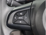 ステアリングスイッチ搭載!簡単なオーディオ操作が可能です。