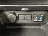 気になる車はすぐにお問い合わせください!画面右側の0066から始まる無料ダイヤルからお問い合わせ下さい!専門スタッフがお車のご質問にお答えいたします!