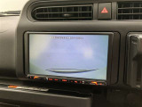 車庫入れもお任せのバックカメラが付いて、後方確認もラクラク♪安全に車庫入れも可能です。便利な機能ですが、バックカメラを過信せず、目視もお忘れなく。