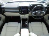 XC40 ウルトラ B4 AWD 4WD 